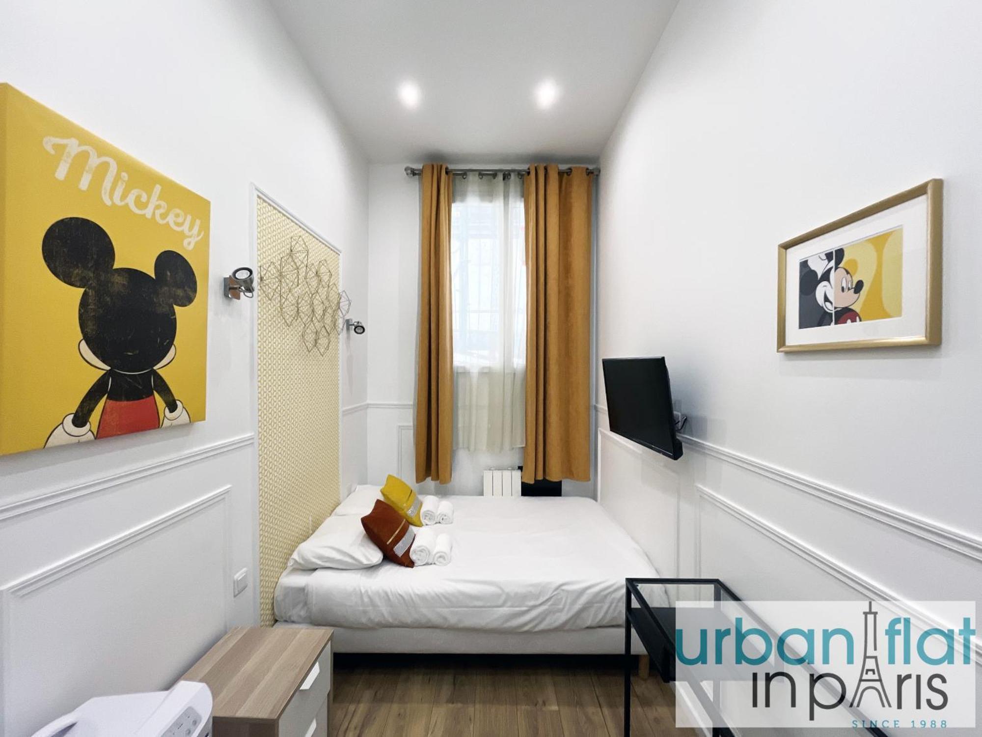 72 - Mermoz Mickey Mouse ปารีส ภายนอก รูปภาพ